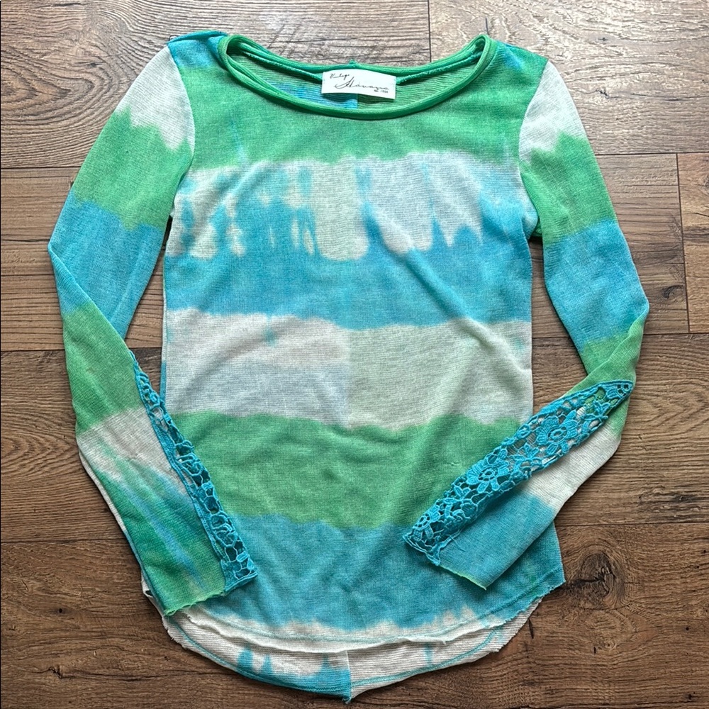 Green and Blue Tie-Dye Long Sleeve Top